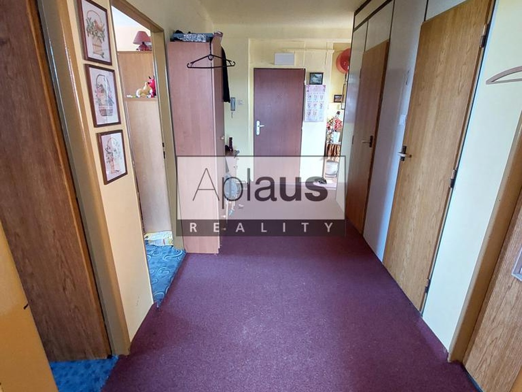 Prodej bytu 4+1 s lodžií a garáží