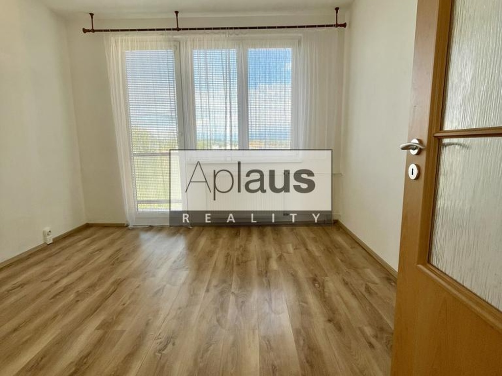 Slunný byt 2+1 s balkonem, Plzeňská ul., České Budějovice
